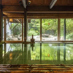 箱根强罗温泉季热水雪月花 传统日式旅馆 箱根